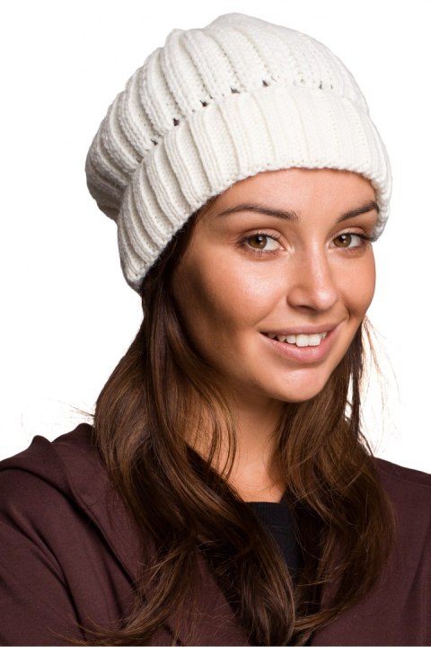 Czapka Damska Model BK058 Ecru - BE Knit