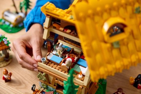 LEGO 43242 Disney Chatka Królewny Śnieżki i siedmiu krasnoludków