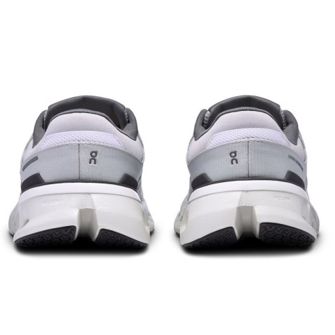 On Cloudrunner 2 3WE10130622,szary