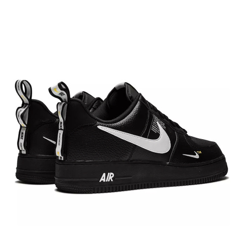 Air Force 1 07 LV8 Utility - Czarne AR1708-001