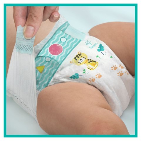 Pampers Zestaw pieluch Active Baby MTH Box 3 (6-10 kg); 208