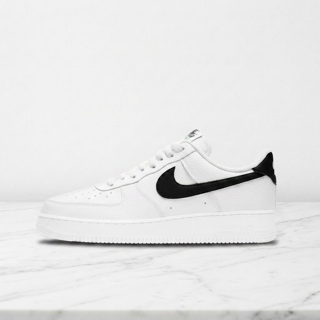 Buty NIKE Air Force 1 '07 White białe CT2302-100