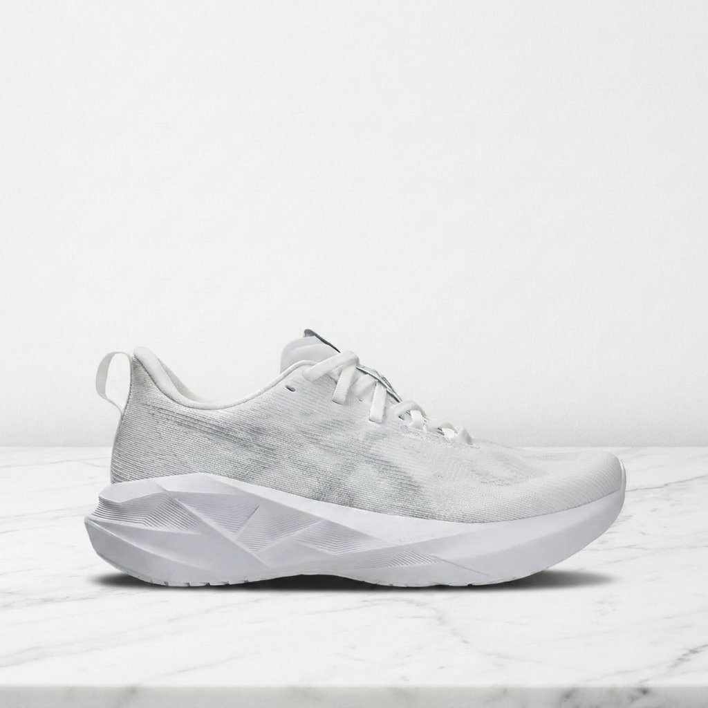 Buty do biegania ASICS NOVABLAST 5 Biały, unisex
