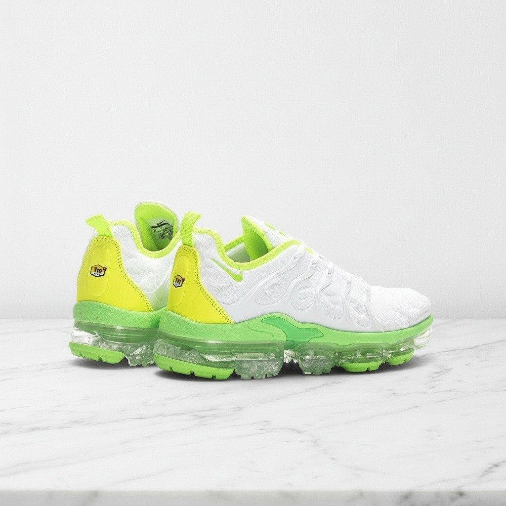 Buty męskie Nike Air VaporMax Plus Tennis Ball, biało-zielone, wygodne na co dzień, lekka amortyzacja, pasują do casualowych stylizacji DJ5975-100