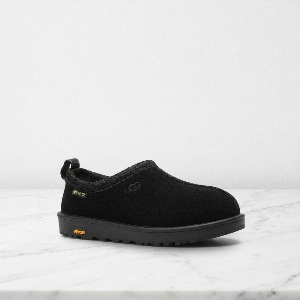 Wygodne kapcie na co dzień, UGG Tasman GTX Slipper, czarne, zamsz z gumą, unisex, idealne na chłodniejsze dni 1171304-BLK