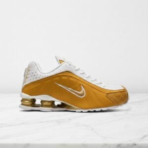 Nike Shox R4 na co dzień, buty unisex biało złote, wygodna amortyzacja Shox, skórzana cholewka, idealne do codziennych stylizacji, AR3565-010