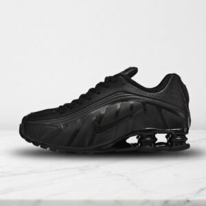 Nike Shox R4 Triple Black, męskie sneakersy na co dzień, czarne, wygodna amortyzacja w pięcie, skóra syntetyczna i siatka, BV1111-001