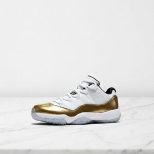 Buty Air Jordan 11 Retro Low Metallic Gold Coin na co dzień