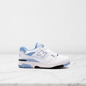 New Balance 550 Carolina Blue na co dzień