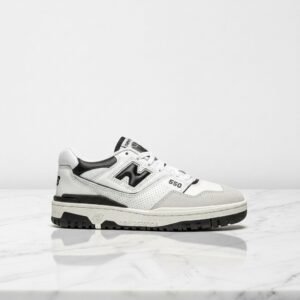 New Balance 550 White Black, wygodne sneakersy na co dzień dla niego i dla niej, skóra i zamsz, BB550LM1