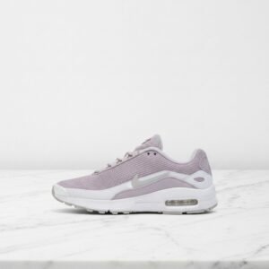 Nike Air Max DN Platinum Violet, wygodne sneakersy unisex na co dzień, fiolet z bielą, siatka i guma, FJ3145-004