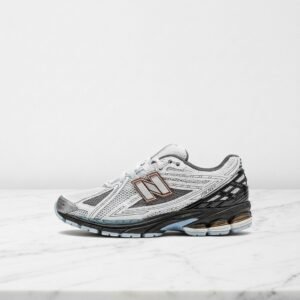Buty sneakersy New Balance 1906R w kolorze biało-szarym