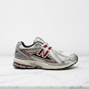 Buty New Balance 1906R Silver Crimson, wygodne na co dzień, srebrno-czerwone, siatka i zamsz, unisex M1906REA