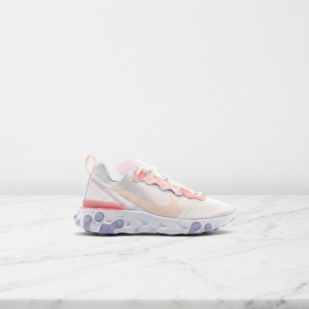Wygodne buty na co dzień, Nike React Element 55 Pale Pink, różowo białe sneakersy damskie, lekka amortyzacja, BQ2728-601