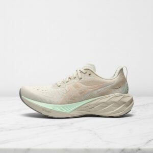 Buty sportowe ASICS Novablast 4 dla Ciebie