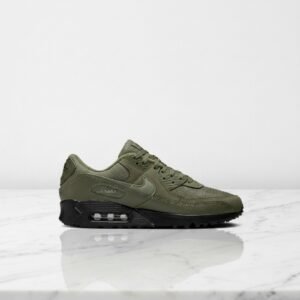 Buty Nike Air Max 90 Reflective Swoosh Medium Olive, wygodne sneakersy unisex na co dzień, oliwkowe z czarnym, odblaskowe logo, HQ3828-200