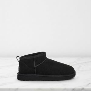 Śniegowce damskie i męskie UGG Classic Ultra Mini Black, czarne, ciepła wełna owcza, wygodne na co dzień i zimę, 1116109-BLK