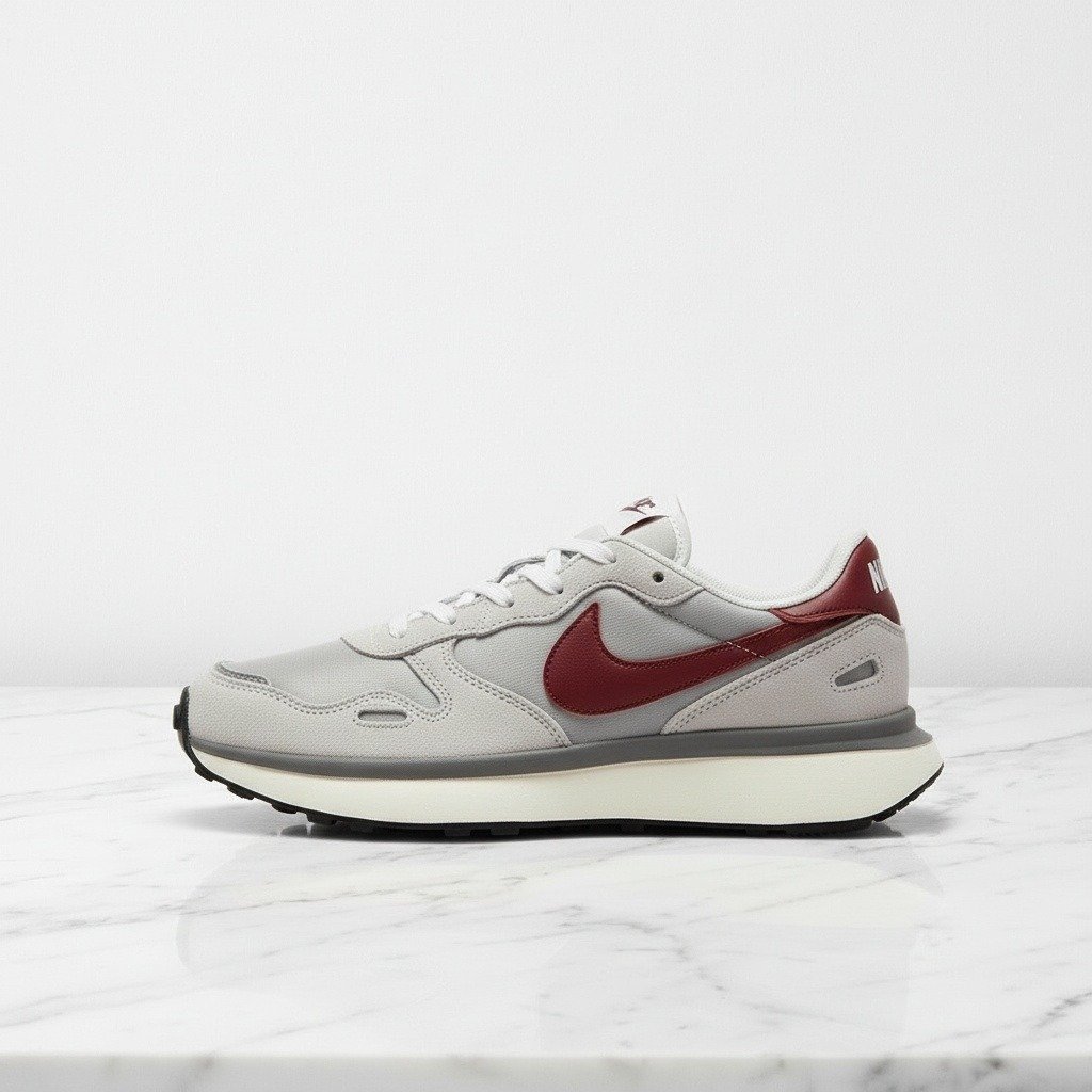 Nike Phoenix Waffle to wygodne sneakersy unisex na co dzień, szaro-czerwone, zamsz i siatka, FD2196-001