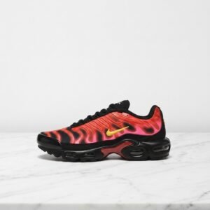 Buty męskie Nike Air Max Plus University Red, wygodne sneakersy na co dzień, siatka, czerwono-czarne, kolaboracja z Supreme DA1472-600