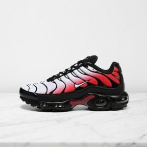 Buty męskie Nike Air Max Plus Pure Platinum University Red Black White, wygodne sneakersy na co dzień, czarno czerwone, DM0032-017
