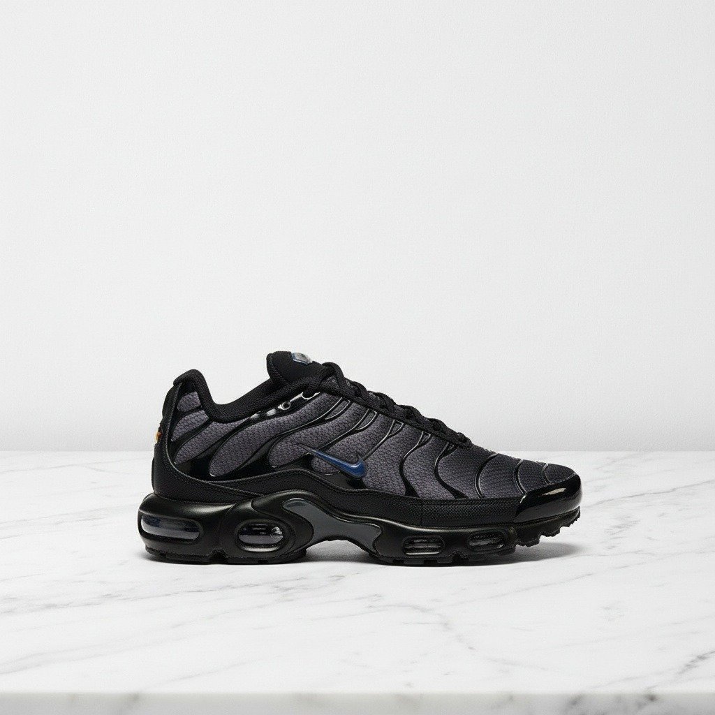 Nike Air Max Plus Black Diffused Blue, wygodne sneakersy męskie na co dzień, czarno-niebieskie, TN, DM0032-018