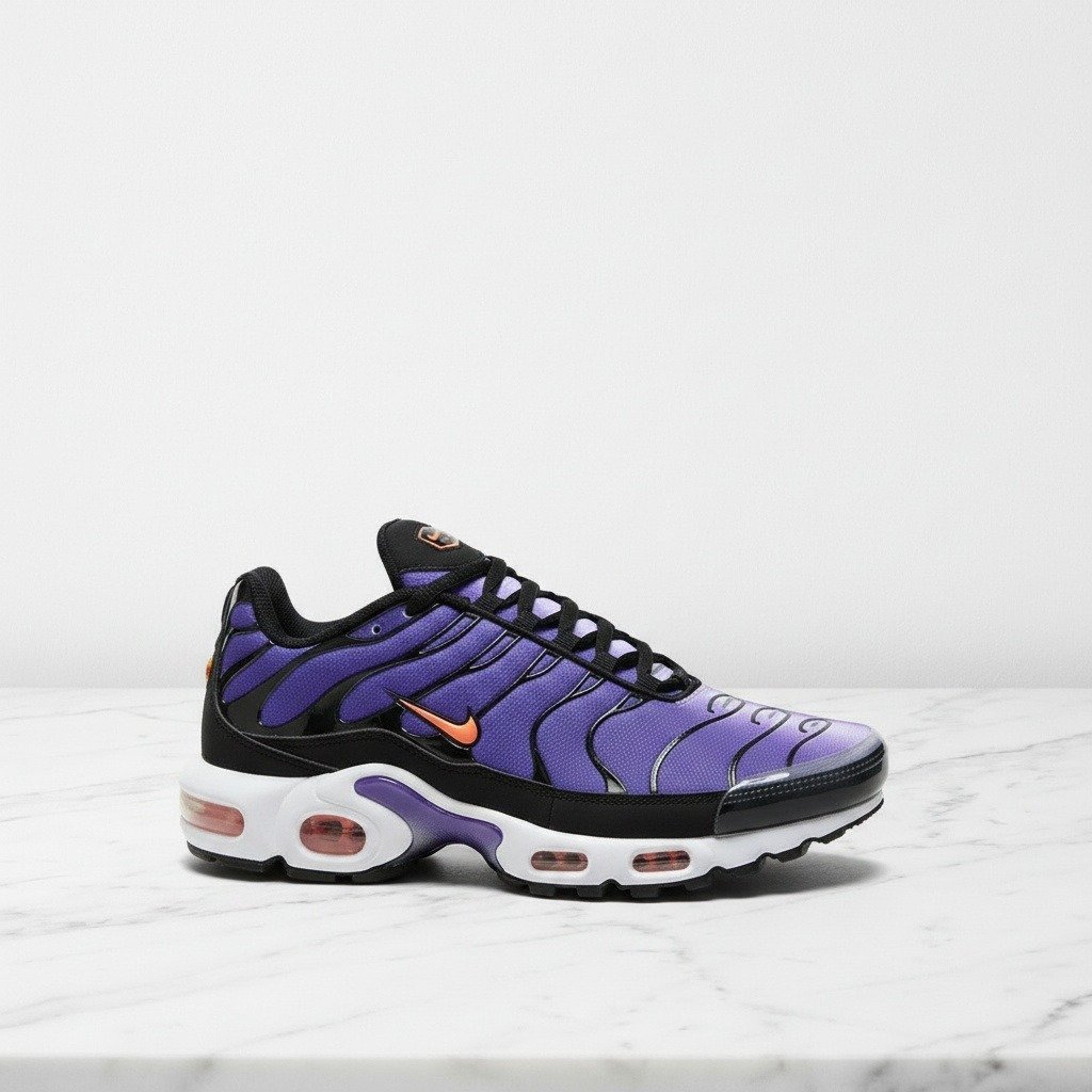 Nike Air Max Plus OG Voltage Purple, wygodne sneakersy unisex na co dzień, kolor czarno-fioletowy DX0755-500