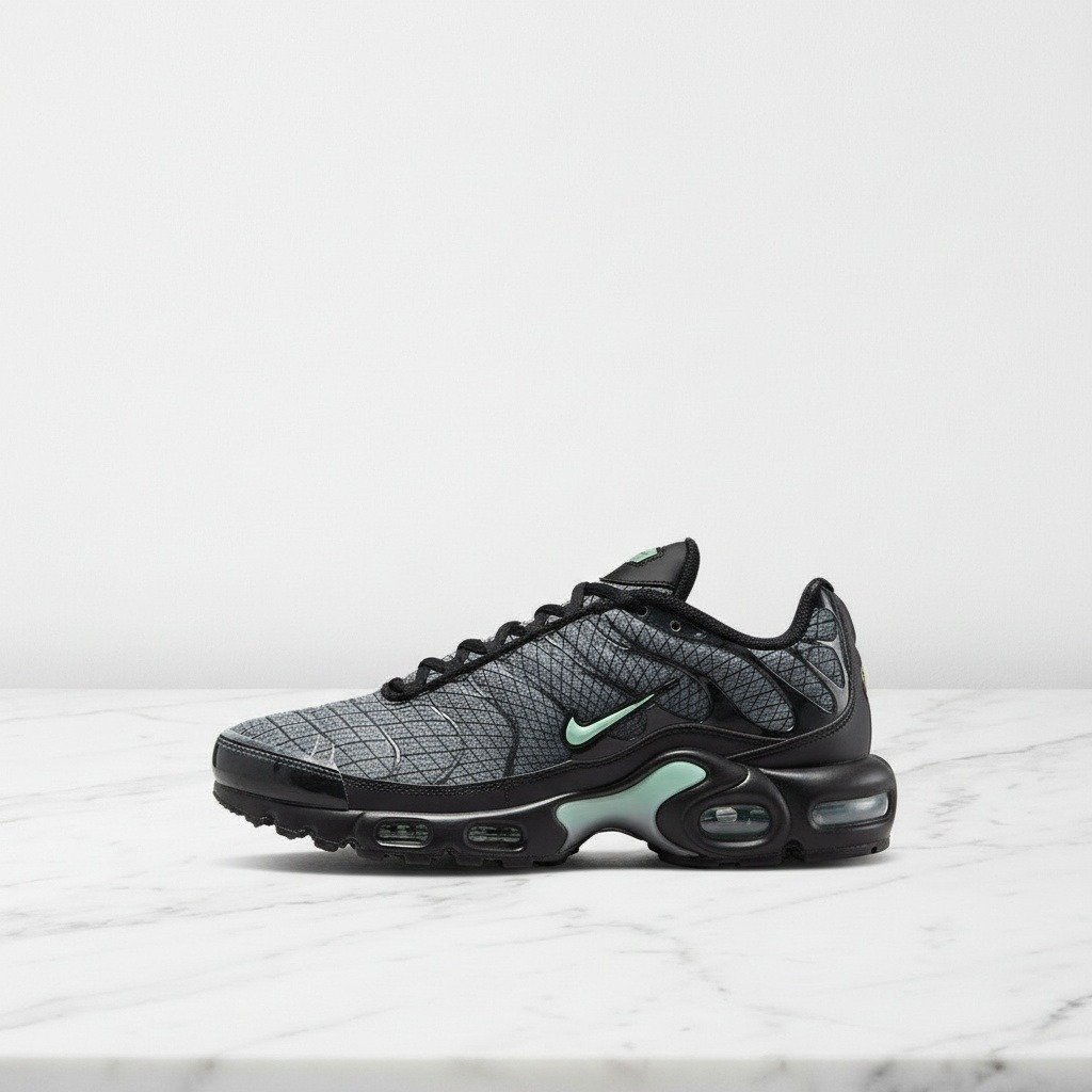 Buty męskie Nike Air Max Plus Spirograph, wygodne sneakersy na co dzień, czarno-szare, Max Air w pięcie, FB3351-001