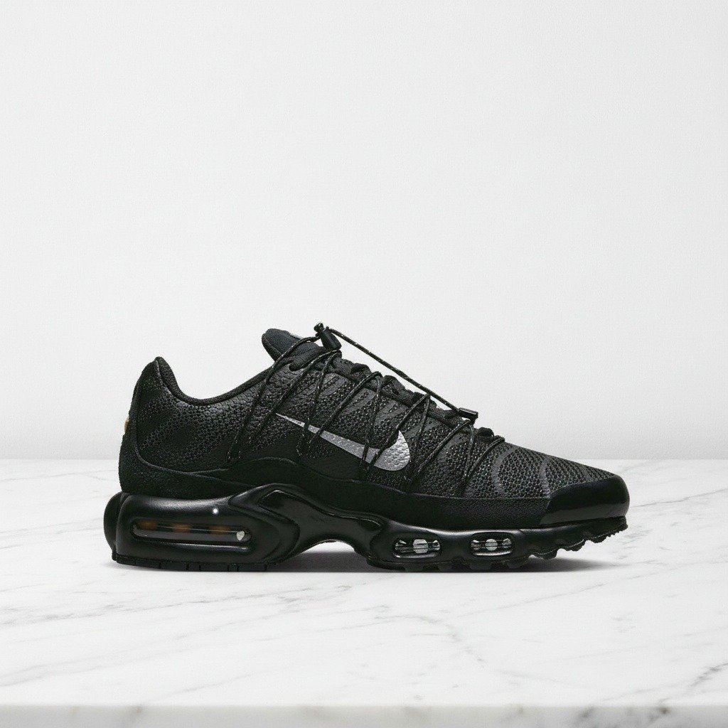 Buty Nike Air Max Plus Utility Black Metallic dla niego, wygodne na co dzień, czarne sneakersy z Toggle i Max Air, męskie FD0670-001