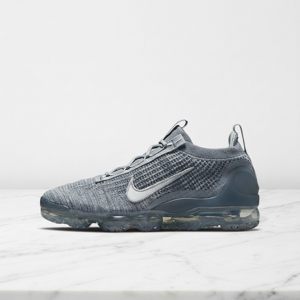 Buty sportowe Air VaporMax 2021 Flyknit marki Nike, szare, wygodne na co dzień, lekka cholewka z dzianiny, unisex DH4084-400